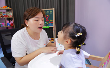 三歲小孩不會(huì)說(shuō)話是什么原因